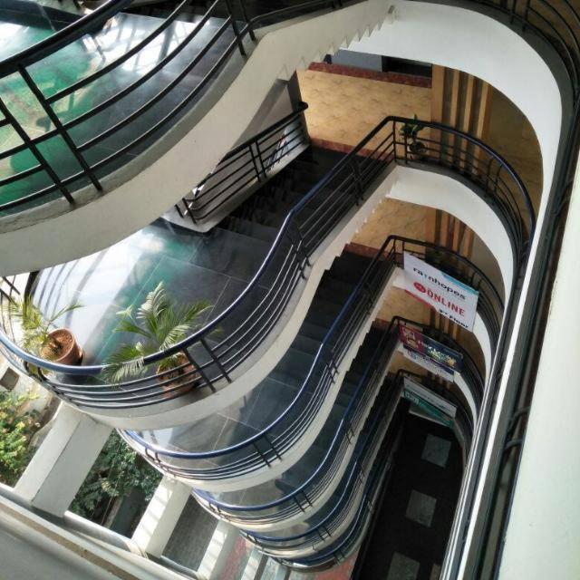 Hazmi Inn Perintalmanna Exterior foto